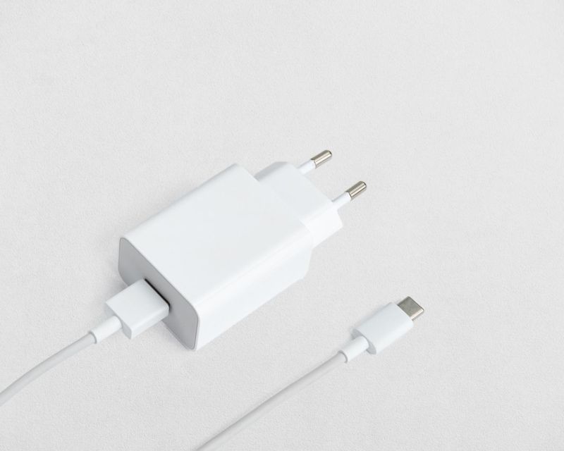 CHARGER